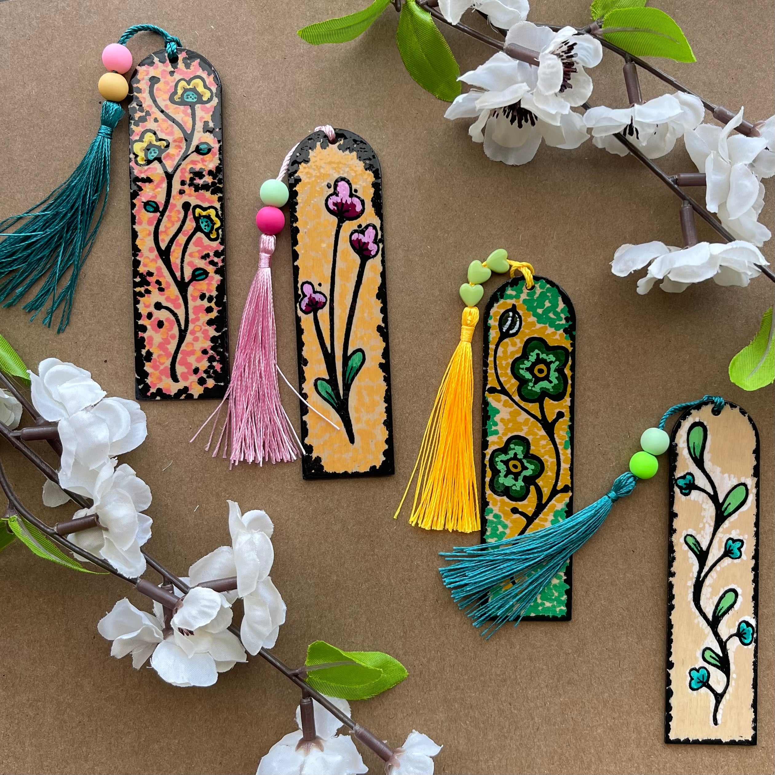 FLORAL BOOKMARKS
